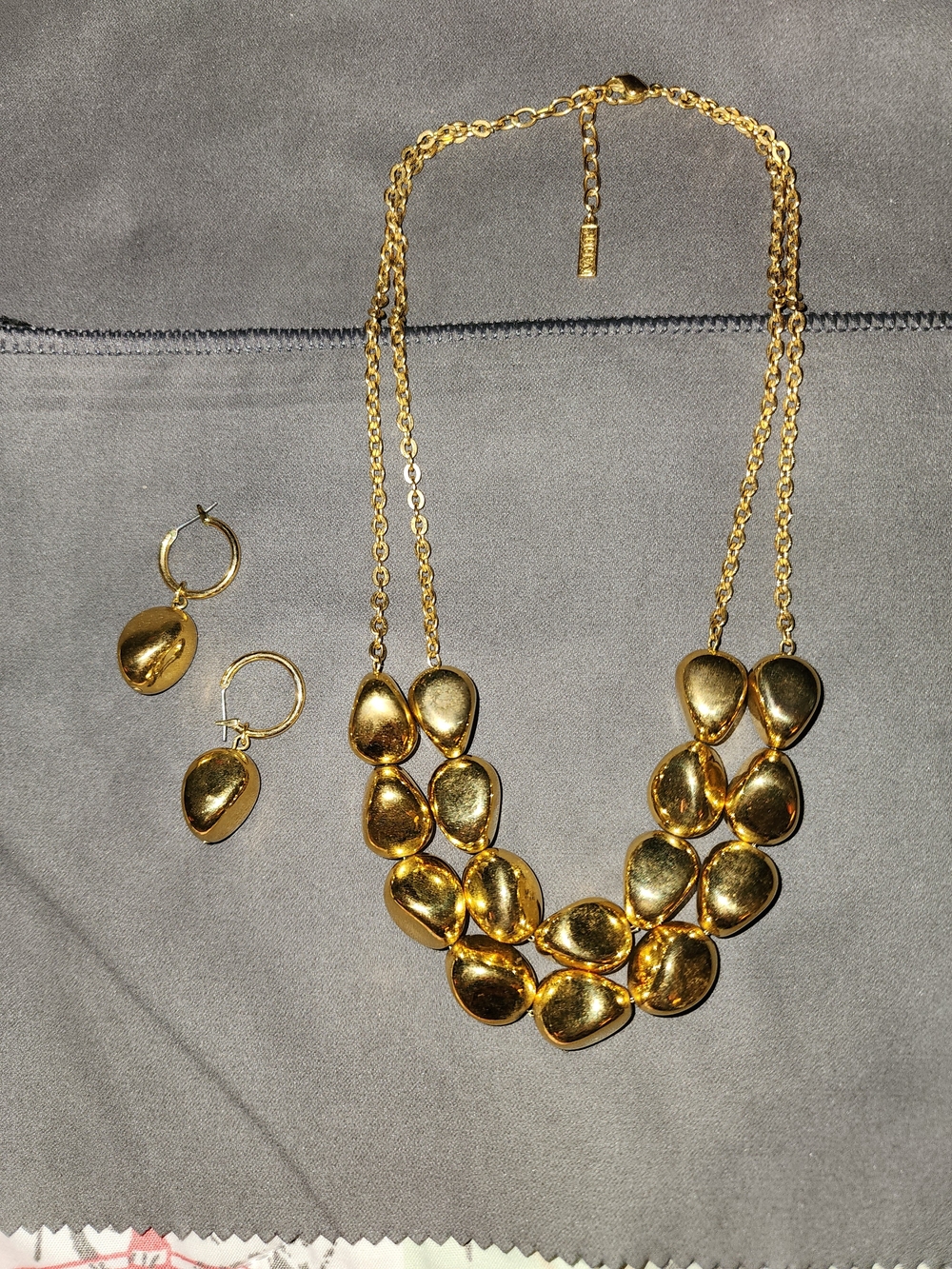 Napier Signed Gold Tone Multi Disc Bib Necklace & Drop Earrings Jewelry Set
